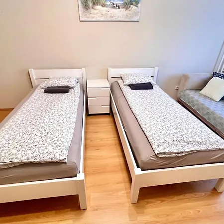 Hun-hon Apartman